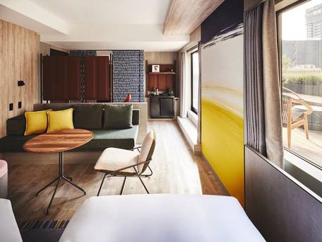 voco 大阪セントラル / 2