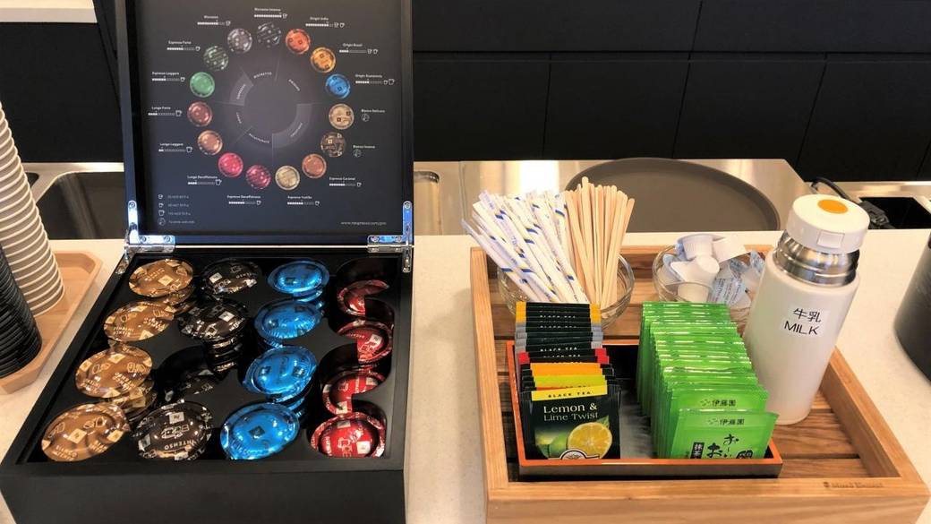 コーヒーと紅茶は飲み放題 / 5