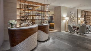 クラシック ルーム シングルベッド 2 台 クラブラウンジ利用可 オーシャンビュー (Top Floor)