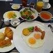 コロナの朝食はバイキングでなく和食か朝食を選ぶタイプに変更。