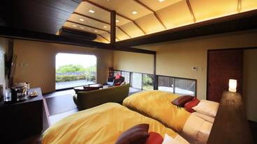 鉄板ダイニング ゆとりろ熱海（ユトリロアタミ） / 1