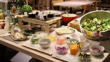 朝食ビュッフェ / 9