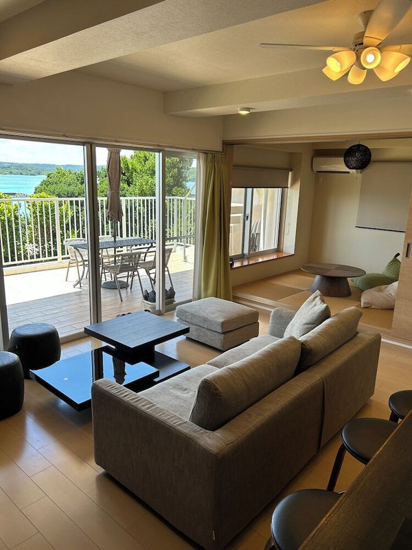 リビング エリア