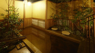 別館貴賓室　千条 - 懐石コースの夕食と和定食の朝食（ともに魚介類が中心）の1泊2食付