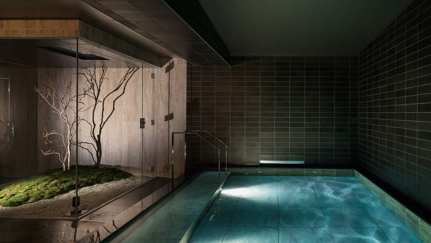 大浴場で過ごす幻想的な時間3478033