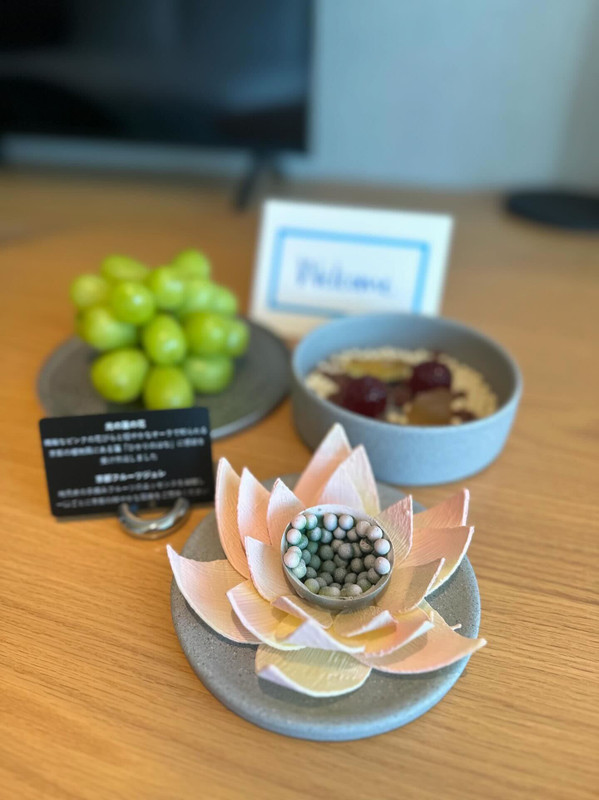 フルーツとスイーツが用意されていました！ / 4