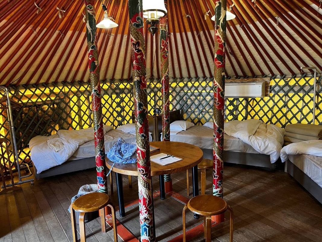 中は開放的です