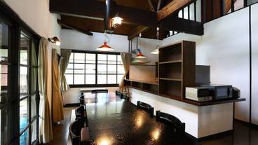 客室内のダイニングエリア / 29