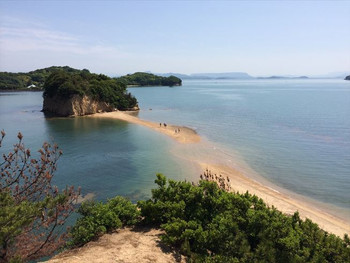 「エンジェルロード」目の前！プールやゲームコーナーなど施設も充実3905829