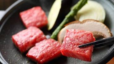 食事・飲み物 / 6