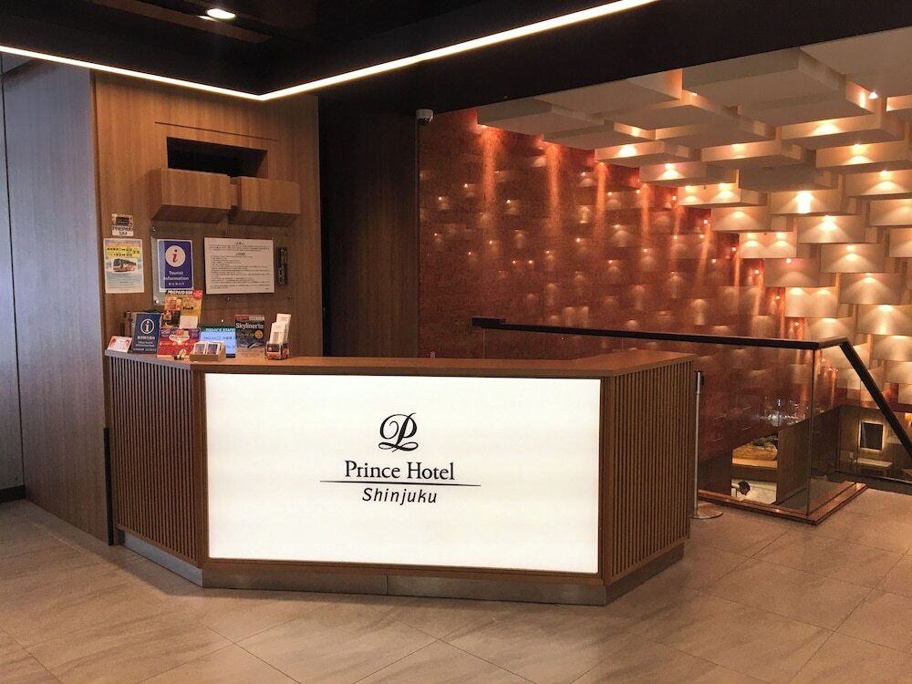 ロビーラウンジ