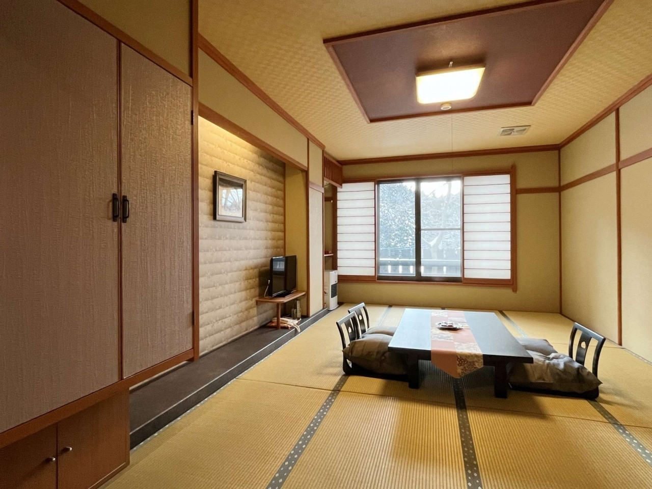 木漏れ日さす柔らかな光のお部屋でリラックス！4257149