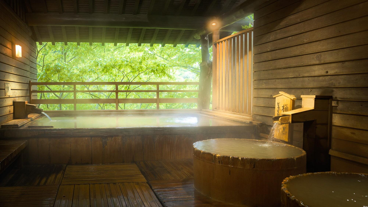 地元のソーセージやこんにゃく料理などの楽しいバイキング朝食4378178