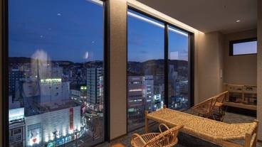 内部エントランス / 3