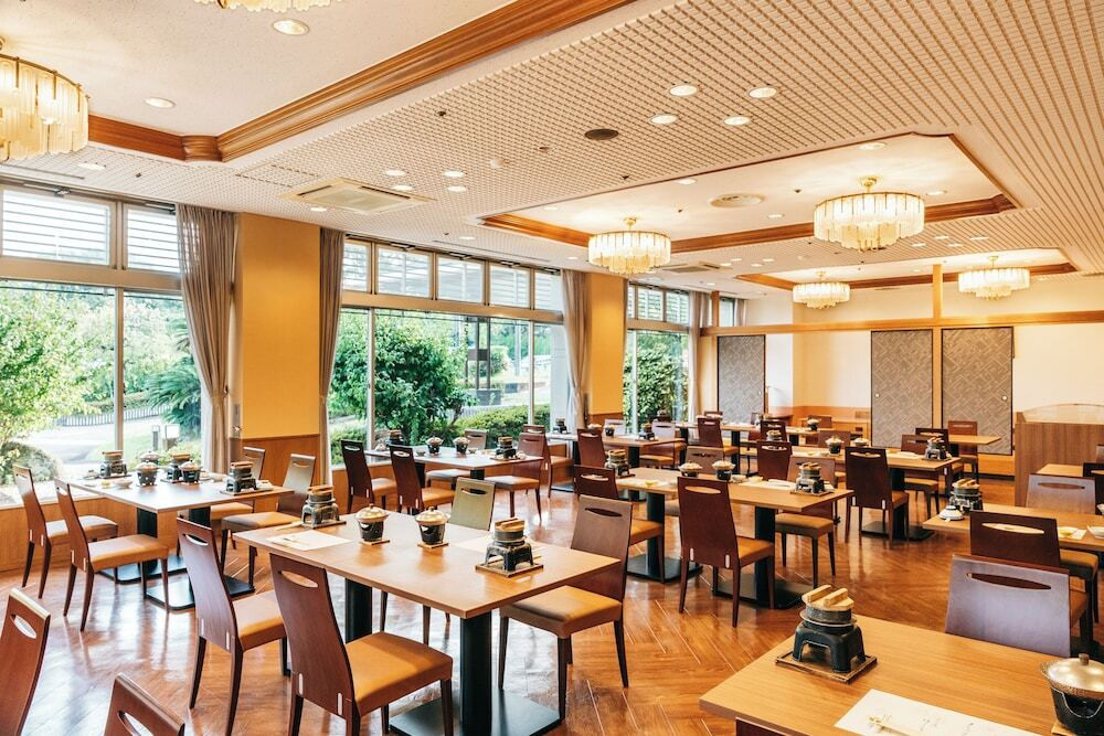 レストラン