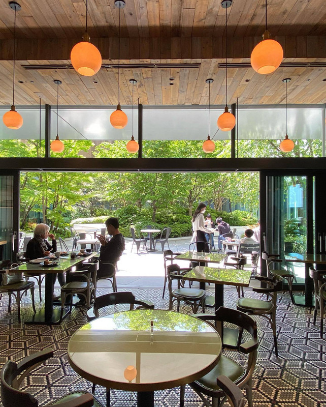 テラス席もあり天気の良い日は気持ちよさそう♪