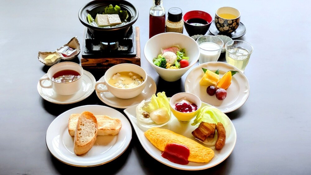 朝食