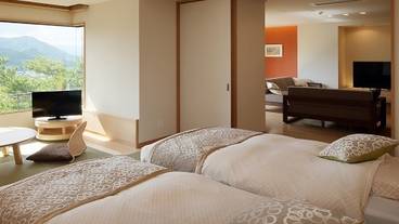 和モダンスイート月物語「月虹（げっこう）」ベッドルーム / 2