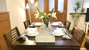 客室内のダイニングエリア / 21