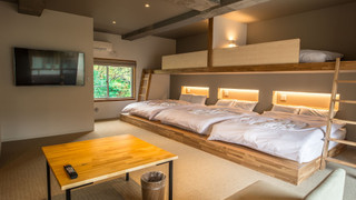 8名用スイートルーム 専用バスルーム