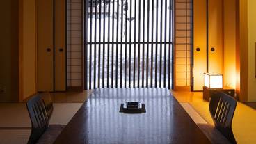 客室内のダイニングエリア / 21