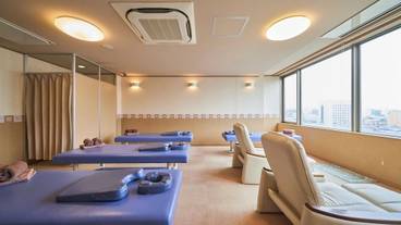 施設内の設備 / 13