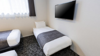 ツインルーム ソファーベッド付き