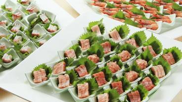 食事・飲み物 / 8