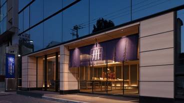 施設の入り口 / 9