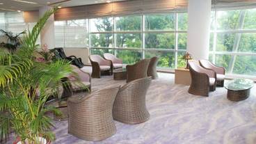 ロビー応接スペース / 8