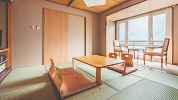 東館和室8畳 / 9