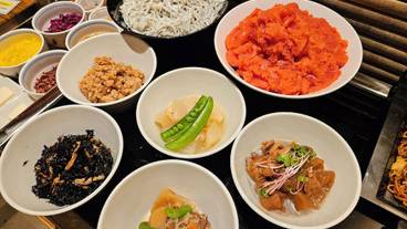 朝食ビュッフェ / 16