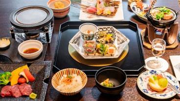 食事・飲み物 / 14