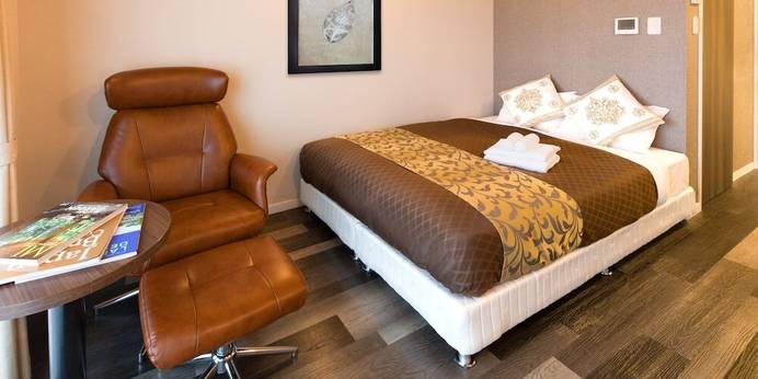 Mr.KINJO in 旭橋駅前（沖縄県 アパートメント） / 1