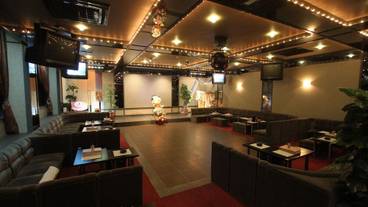 カラオケ ルーム / 12