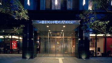 施設の入り口 / 14