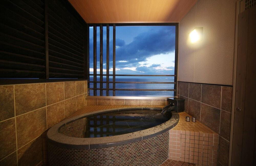 9. AMANE RESORT SEIKAI （潮騒の宿　晴海）（大分）4086621