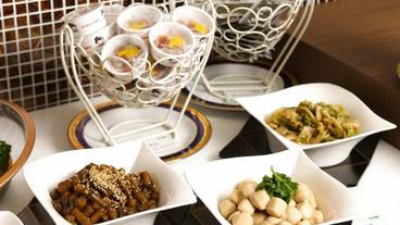 朝食ビュッフェ / 5