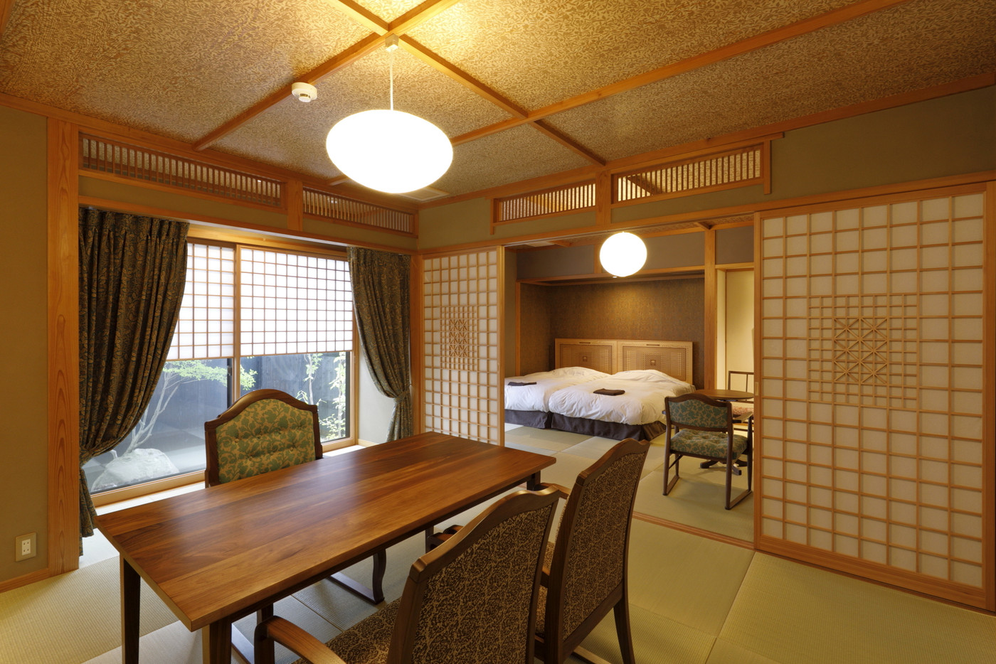 水戸岡 鋭治デザイン！スタイリッシュな和モダン宿3968100