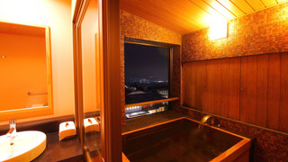 特別室(8畳+トリプル+リビング) 禁煙室