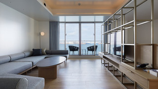 アンテルームスイート（ダブルベッド2台・ソファベッド2台）