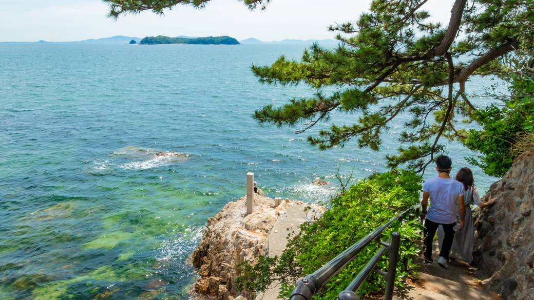 竹島にある竜神岬 / 5