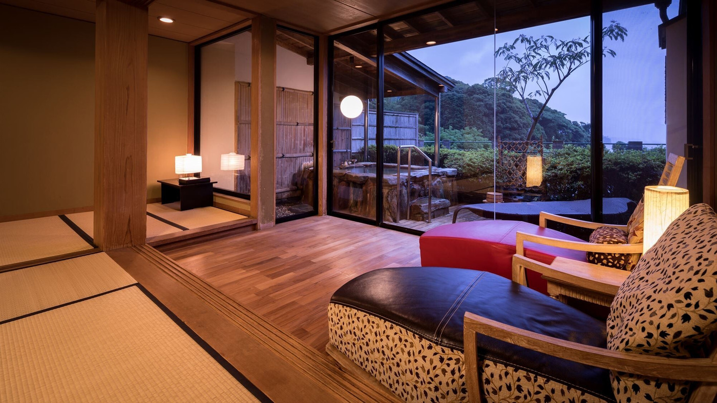 静かに温泉と絶景に浸る。心に残る絶景温泉宿3933816