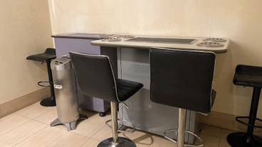 施設内の設備 / 11