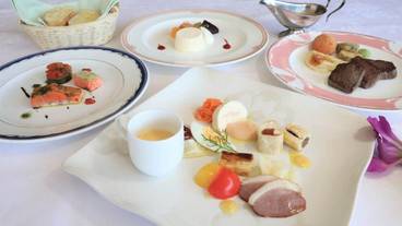 食事・飲み物 / 1