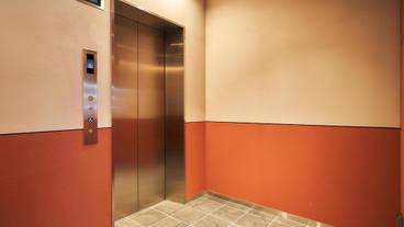 エレベーター / 3