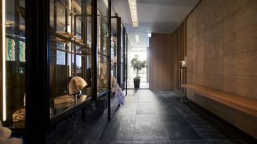 内部エントランス / 3