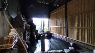 温泉 / 24