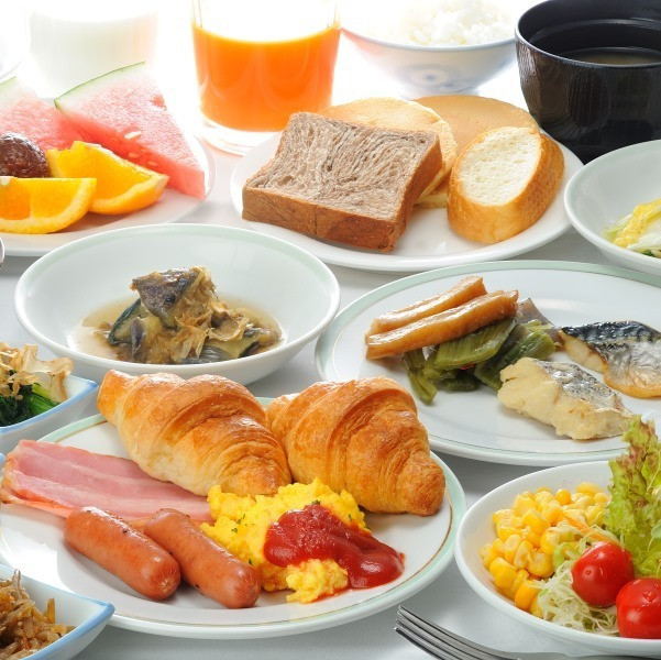 朝食バイキング③