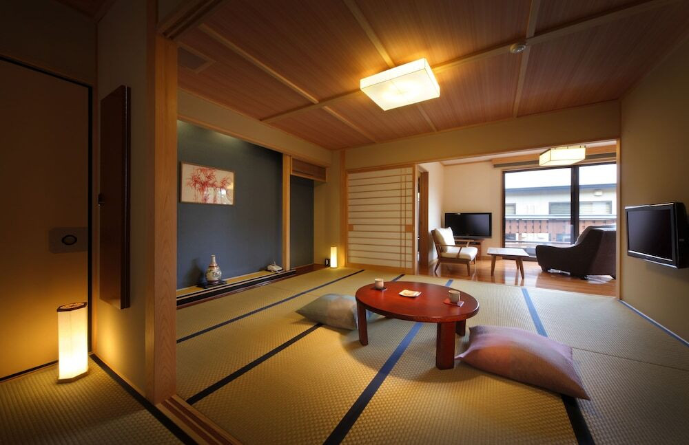 南房総の里山に佇む純和風の温泉旅館で癒される3656178